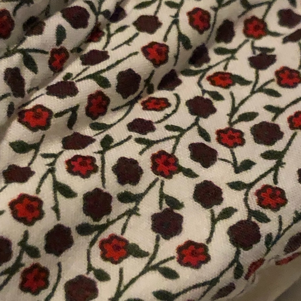 Button down - Picture 3 of 3